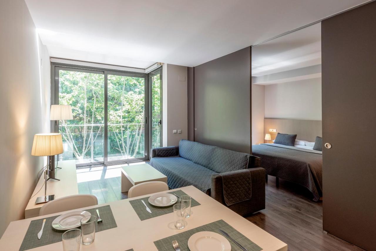 Espais Blaus Apartments Барселона Екстериор снимка