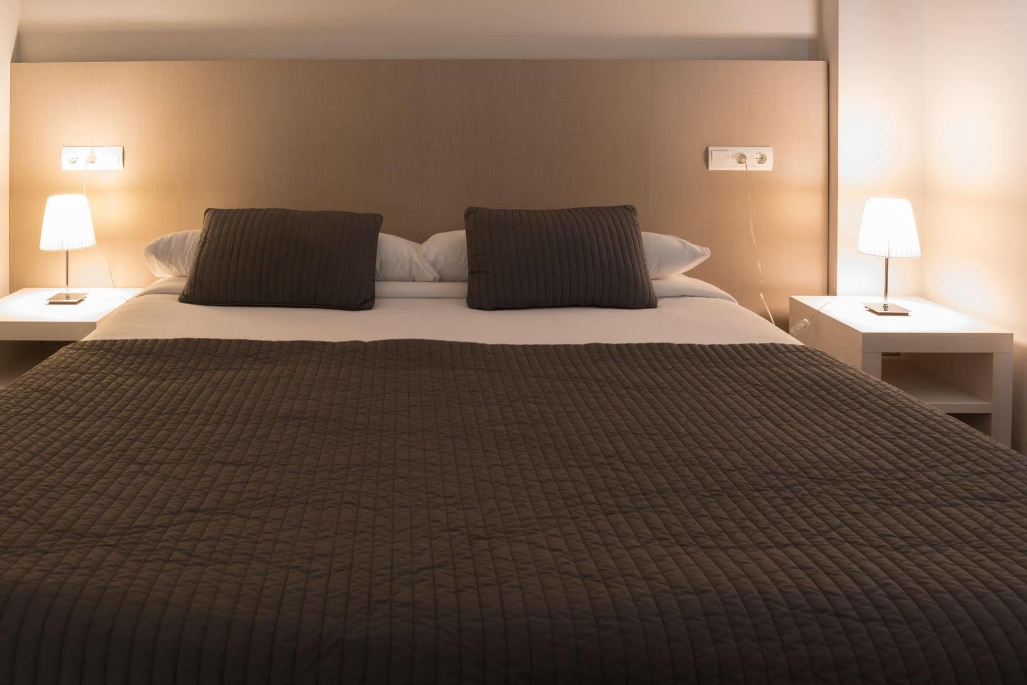 Espais Blaus Apartments Барселона Екстериор снимка